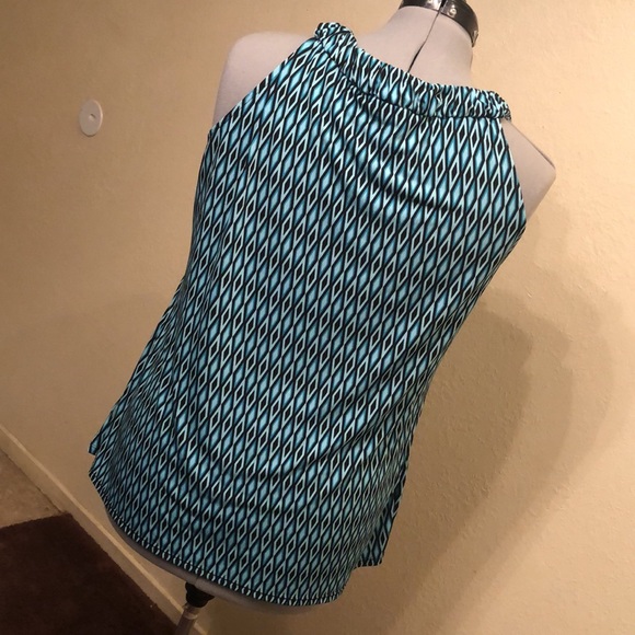 Eye catching 1x blue and black diamond print tank - Picture 9 of 9